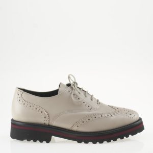 Allacciata in pelle nude