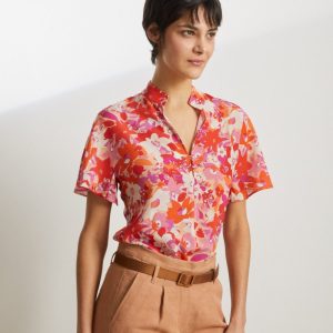 Top Virginia in seta a fiori rosa e arancio