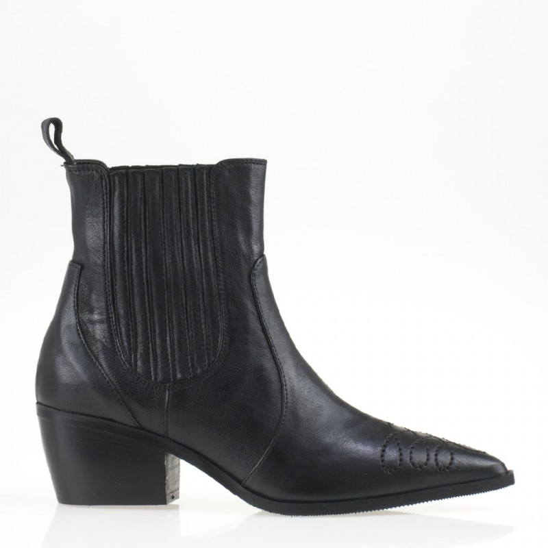 Tronchetto Texano Nero in Pelle