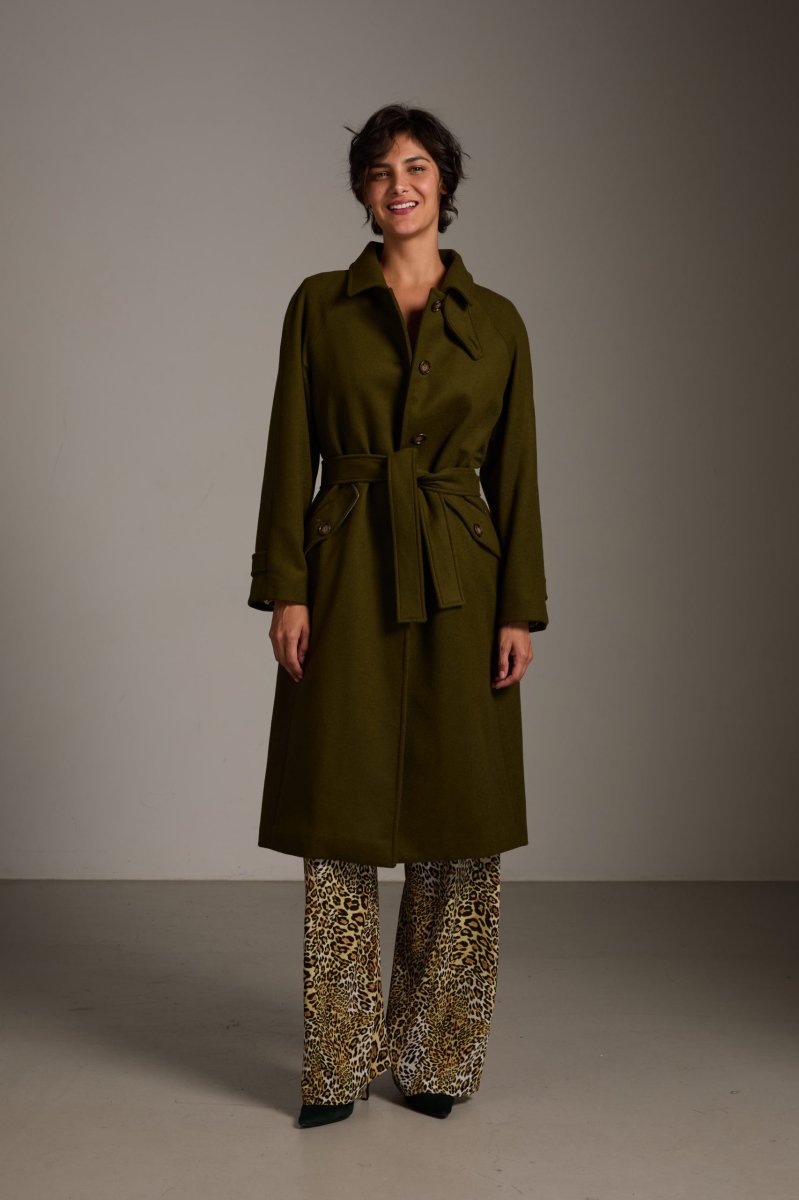 Trench Valerie in panno di lana verde oliva - immagine 6