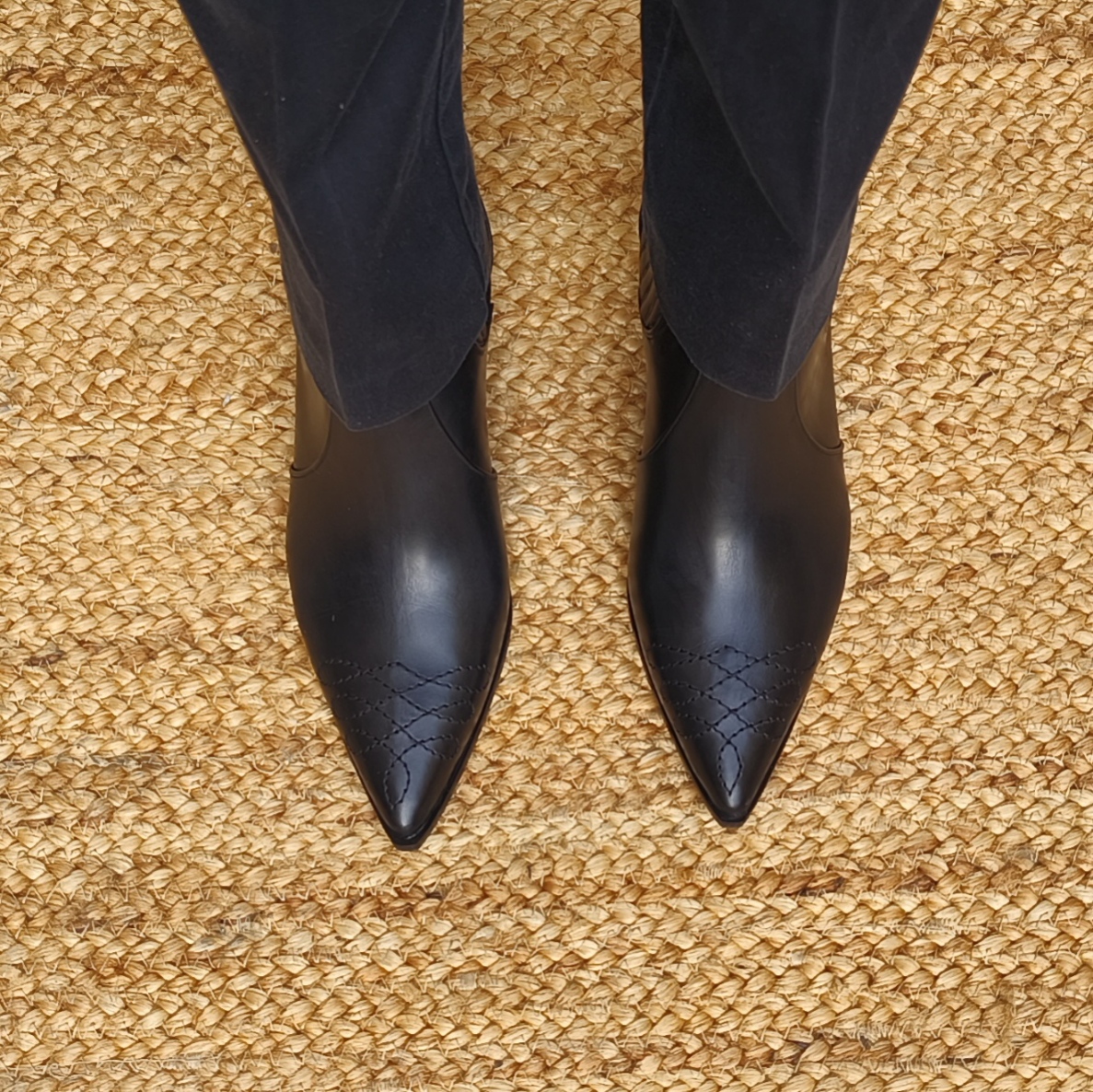 Tronchetto Texano Nero in Pelle - immagine 8