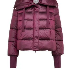 Piumino lucido con collo over