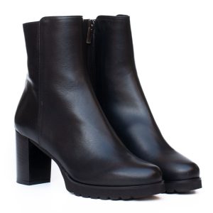 Stivaletto Cervone in Pelle Nera con Plateau e Cerniera