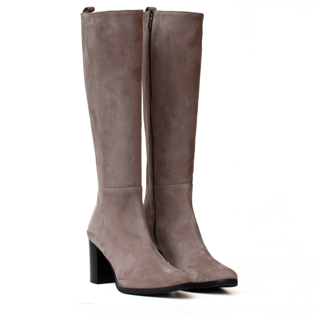 Stivale Tortora Tacco Alto Camoscio Elegante Cervone