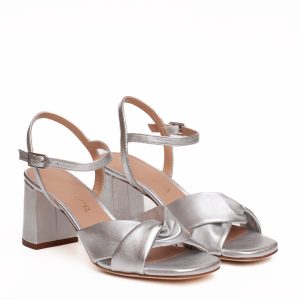 Sandalo pelle argento