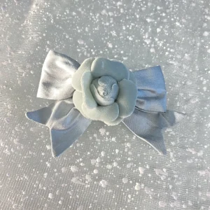 Accessorio capelli bambina in velluto azzurro